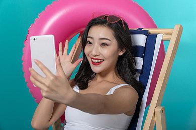 PC游戏秀：《半条命：Alyx》MOD“悬浮”7分钟演示